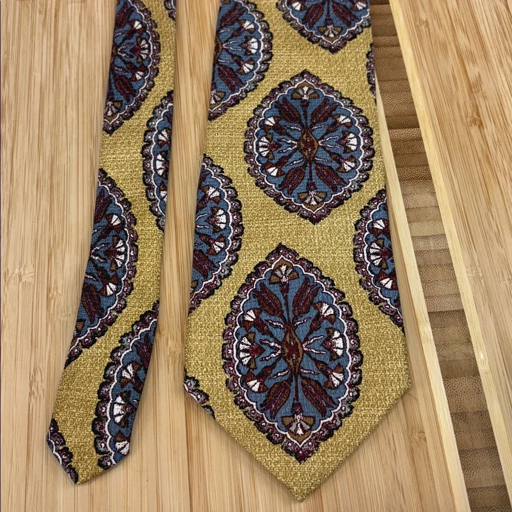 Tom James‎ Neck Tie Silk